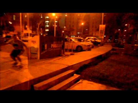 El Titi - Skateboarding