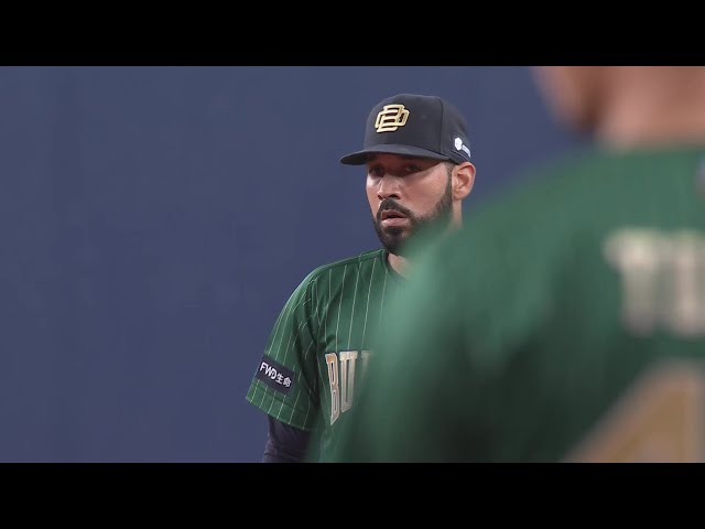 【6回表】無駄が一切無いプレー!! バファローズ・ゴンザレス 素手で掴んで完璧な送球!!  2023年8月19日 オリックス・バファローズ 対 北海道日本ハムファイターズ