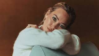 Download lagu Hilary Duff - What Dreams Are Made Of (Mine) mp3 Download lagu Hilary Duff - What Dreams Are Made Of (Mine) mp3