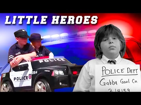 Little Heroes  25 - The World's Gone Mad