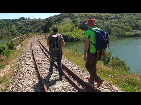 Isili: Nuraghe Is Paras, ferrovia e Lago Is Barrocus