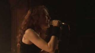 Melissa Auf der Maur 1000 Years