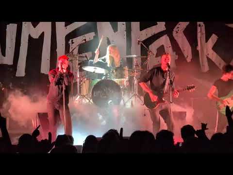 Das Lumpenpack - Kruppstahl, Baby [4K] live @ Arena, Vienna