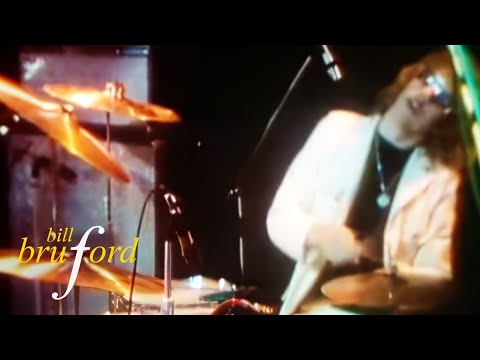 Yes feat. Bill Bruford - Yours Is No Disgrace (Official Video)
