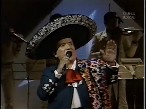 MIGUEL ACEVES MEJÍA "HUAPANGOS DE ORO" CON EL MARIACHI 2000 DE CUTBERTO PÉREZ.