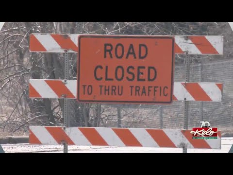 S. Cliff Ave. partially closed at East 41st Street in Sioux Falls