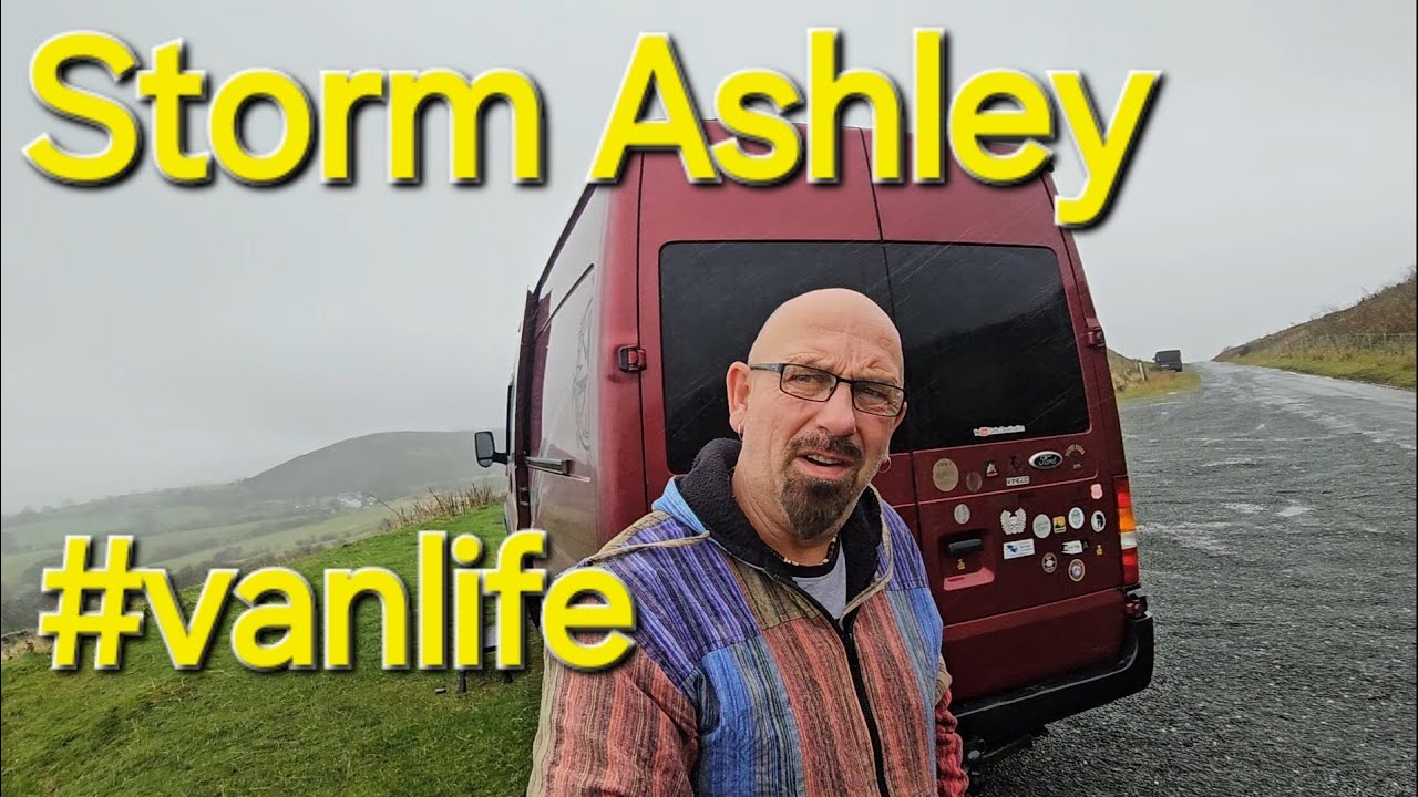 Storm Ashley hits the UK / Belgian Malinois / Vanlife