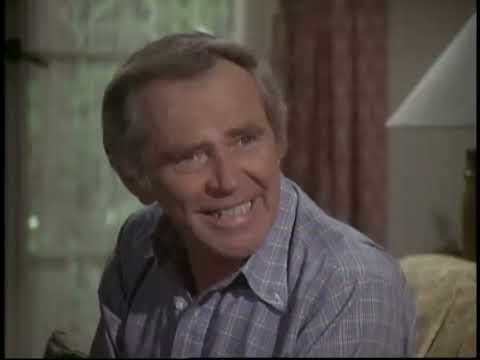 Family - Gifts (1978 Holiday Episode, featuring Michael Keaton cameo)