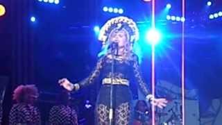 Paloma Faith Singing Live!!!!!!!! Dalby Forest Beauty Of The End