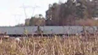 preview picture of video 'CSX Q664 Freight Train at Lilburn, GA'