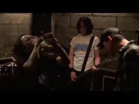 VOĈO PROTESTA - Reciproka Helpo @Pit Bar 25/04/2015