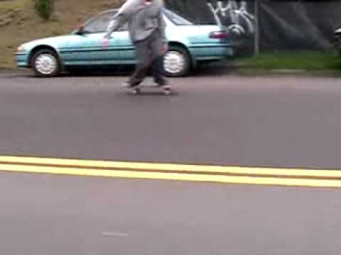 San Francisco hill bomb skate crash