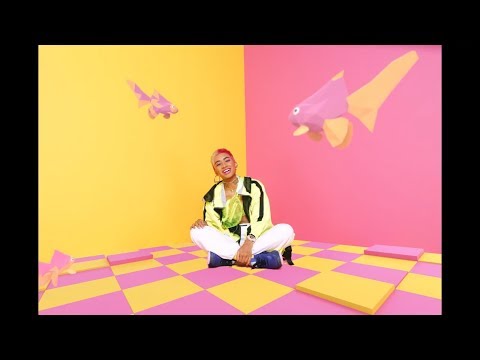 克朗代克金髮女郎 - 沒有煙（官方音樂視頻 (Klondike Blonde - No Smoke (Official Music Video))