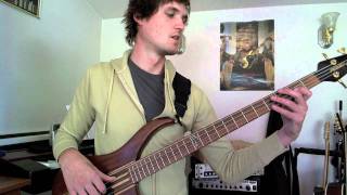 How To Play A Power Chord - Beginning Bass Chords 1