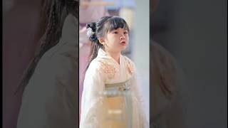 👑 ANAK INI TERNYATA KEPONAKAN RAJA?! 😲 – Drama Cerita Anak | Mainan VIRAL