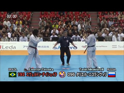 (IKO 1)The 10th World Open Karate Tournament 2011 Final Match-Tariel Nikoleishvili VS Ewerton Teixei