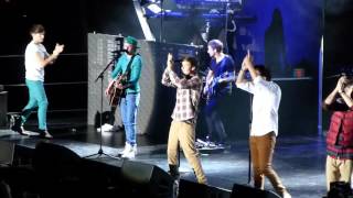 One Direction in San Jose - Use Somebody