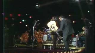 Johnny Cash Show: Johnny Cash - A Boy Named Sue (HQ)