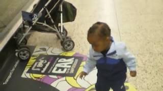 Lovely Baby dancing on SUKIYAKI -ue wo muite arukou- by sings Yoko Hallelujah