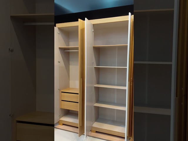 Guarda-Roupa Casal Norton 6 Portas 4 Gavetas com Espelho Flex Nature - Henn