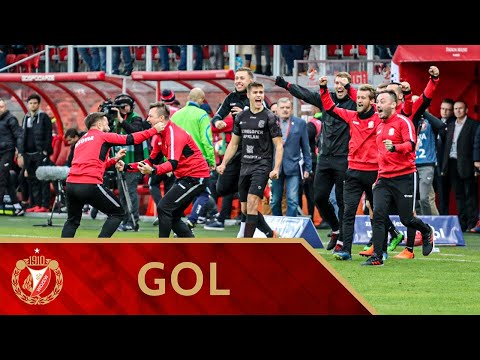 Widzew Łódź - Resovia Rzeszów 0:1 - gol Radosława Adamskiego