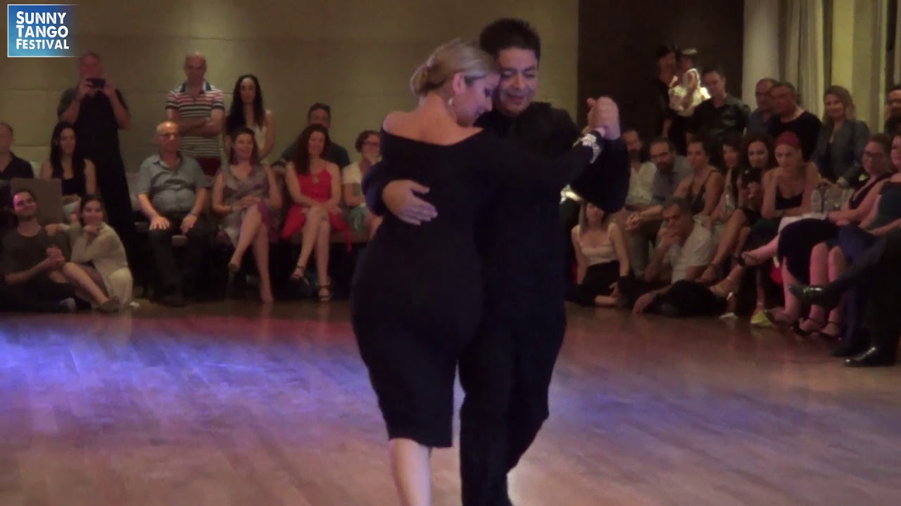 Video thumbnail for Carlitos Espinoza - Noelia Hurtado 4/5, June 2019, Sunny Tango Festival, Crete, Greece. D'Arienzo