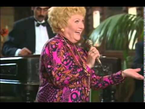 Zentai Anna- Ringó vállú Csengeri Violám...