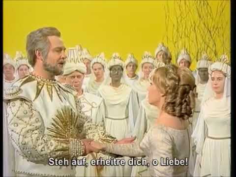 Zauberflöte 10 Pamina vor Sarastro