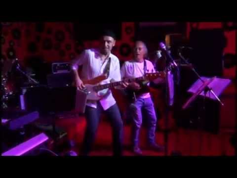 MassMedia Band - Pensando al Funky