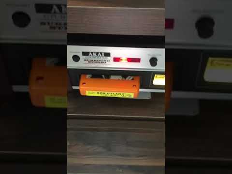 Quadraphonic Q8 Demo:  Bob Dylan -- Planet Waves