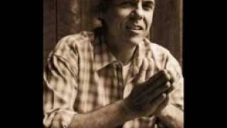 JOHN HIATT - LOVING A HURRICANE [STILL PICTURES].flv