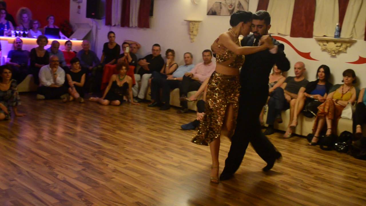 Jimena Hoeffner e Fernando Carrasco @Milonga La Rotonda 1di4