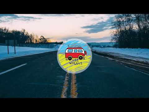 blanc - Premiere: Max Chapman & Jacky - Bounce With Me [Cr2 Records] | House On Wheels 🚌