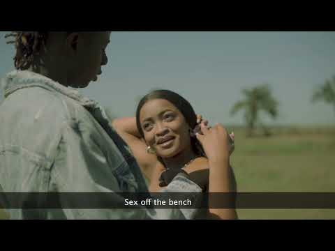 Kellylivinglarge - Love Is Wicked lyrics Visualizer