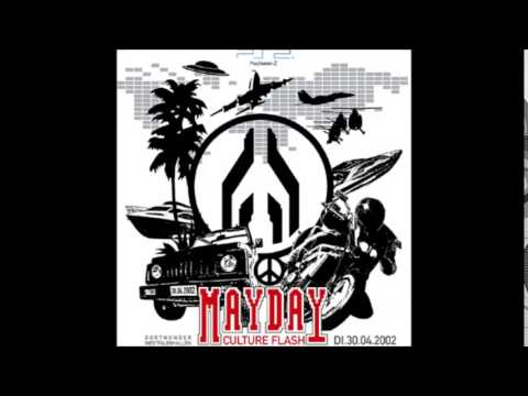 Moguai @ Mayday 2002