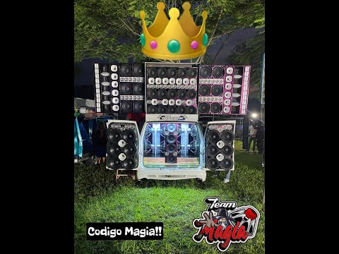 Dandole77 en vivo OMEGA con bass remasterizada