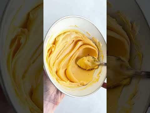 gorgeous orange shades —naturally! 🍊