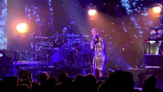 Emeli Sandé - Maybe (Live at iTunes Festival 2012)