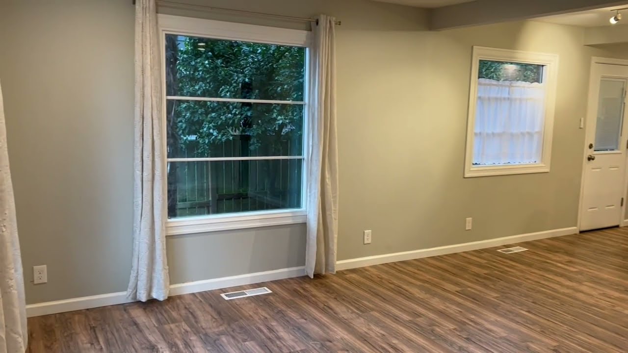 Video Tour Thumbnail