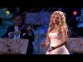 AVE MARIA in good sound by Mirusia Louwerse with André Rieu (2008).