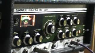 Roland RE-201 Space  Echo (Tape ) DEMO by Crazy Moto