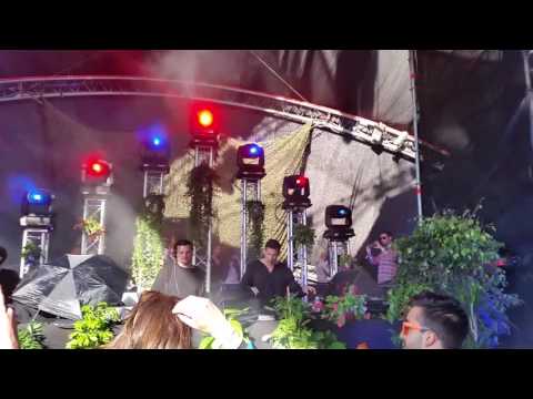 Thugfucker plays Acid Pauli - Nana @ Life&Death Showcase , Barcelona OFF SONAR 2016.06.18.