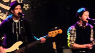 Download lagu Simple Plan - Crazy acoustic @ College Beaubois mp3