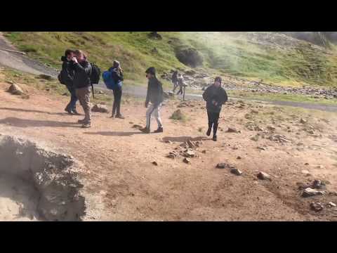 SLUSNY Vlog Iceland- Friday - Hot Spring River