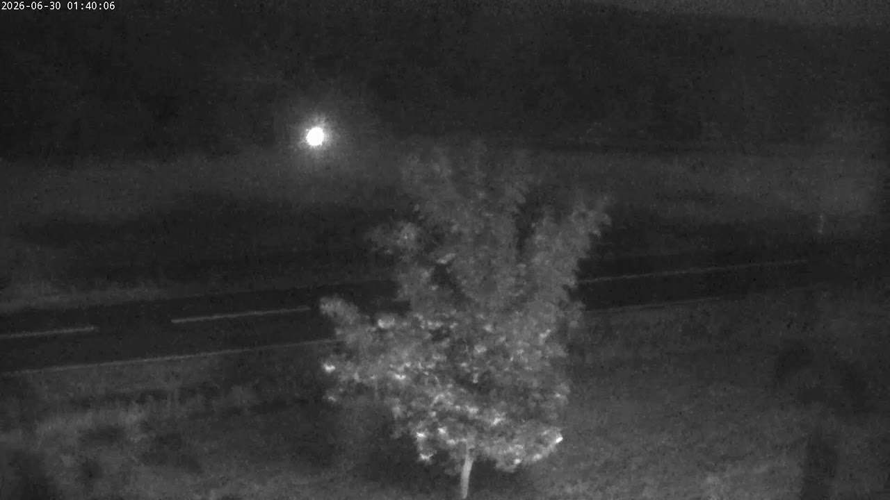 Live webcam view of Panorama del valle del Saale