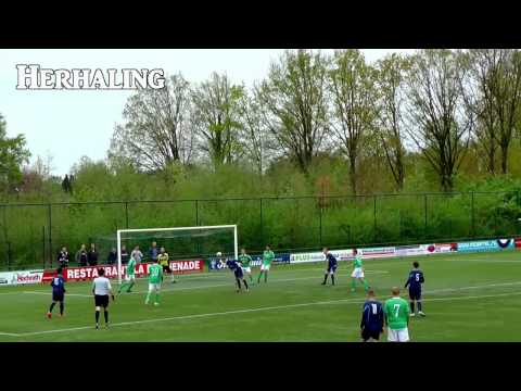 Voetbalwedstrijd FC Trias - Sp Rekken