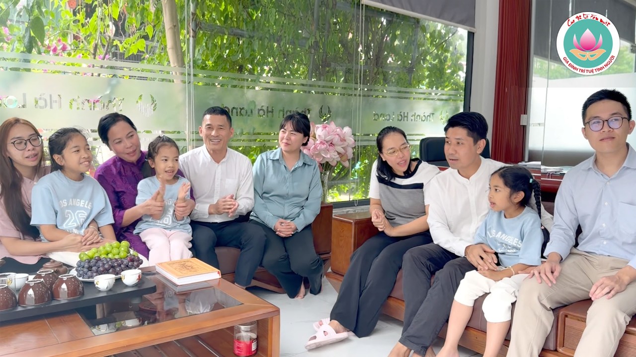 Cổ tích giữa đời thường - Số 22: Đất nước - Điểm tựa vĩ đại (Gia đình Trí tuệ Tình Người)