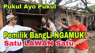 Download lagu The owner of the illegal building in Kalimalang is furious, challenging the officers one on one. ... mp3 Download lagu The owner of the illegal building in Kalimalang is furious, challenging the officers one on one. ... mp3