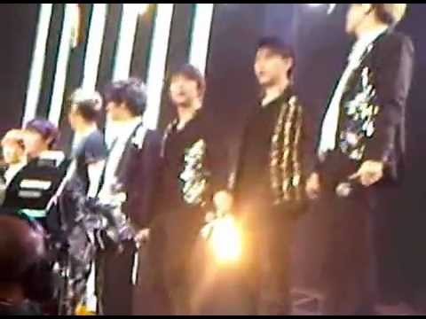 [FANCAM] 120427 SS4INA - Ending SJ & EXO-M (LQ)