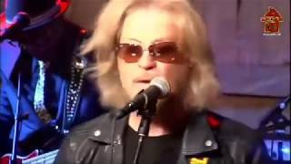 What&#39;s Gonna Happen To Us LFDH NYE 2015 live Daryl Hall